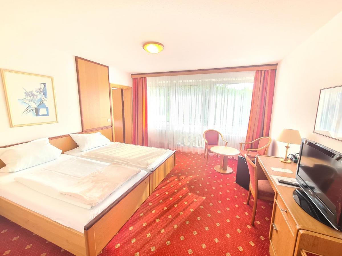 Thermenhotel Tannenhof - Ihr Wohlfuehl-Hotel Bad Füssing Extérieur photo