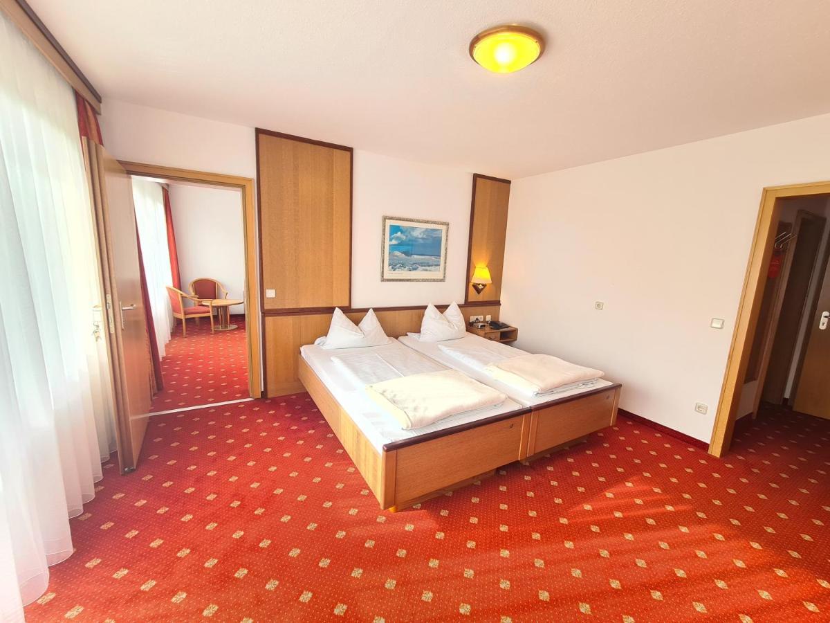 Thermenhotel Tannenhof - Ihr Wohlfuehl-Hotel Bad Füssing Extérieur photo