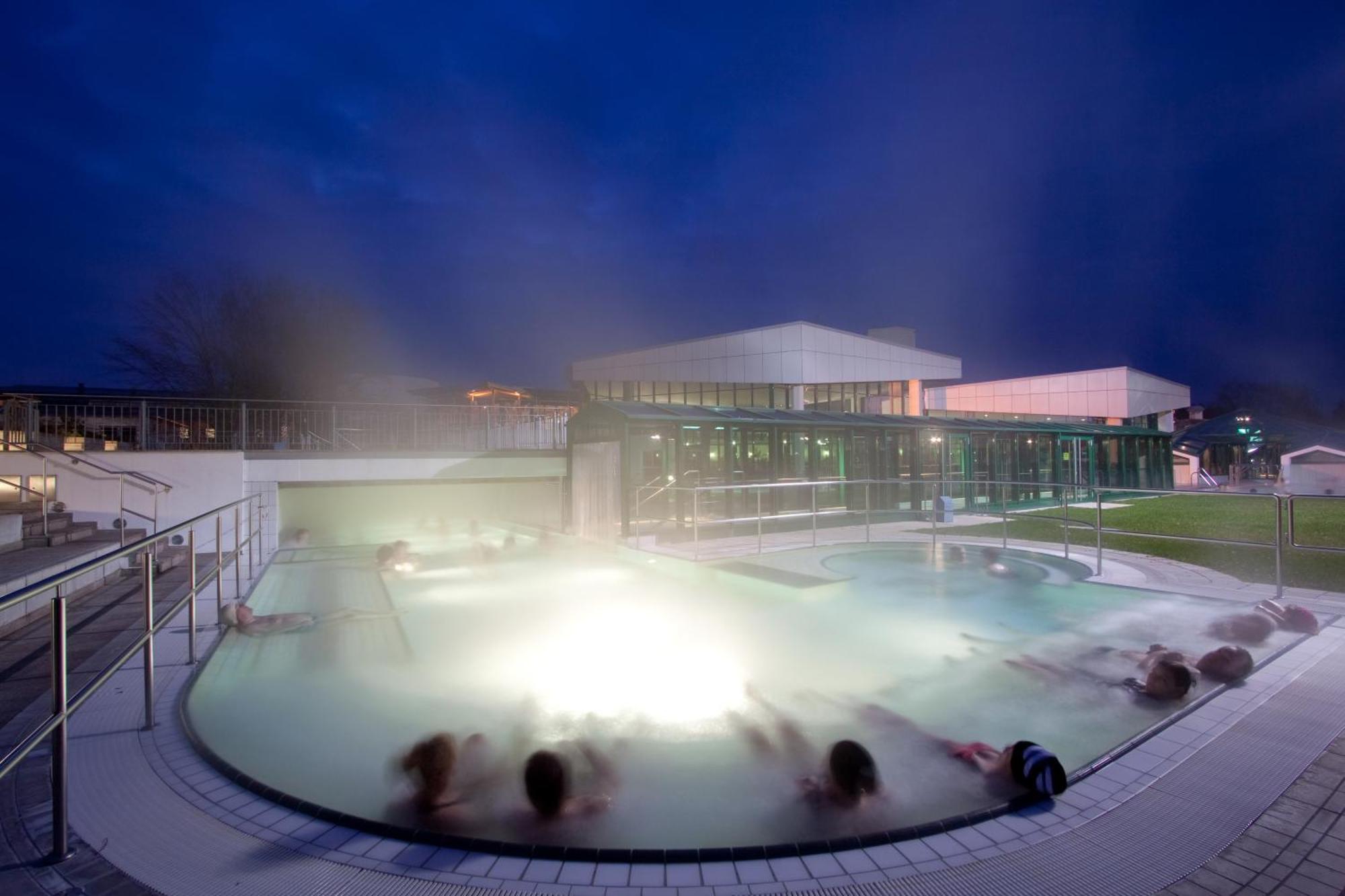 Thermenhotel Tannenhof - Ihr Wohlfuehl-Hotel Bad Füssing Extérieur photo
